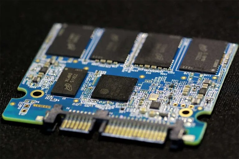 How Does An SSD Work?